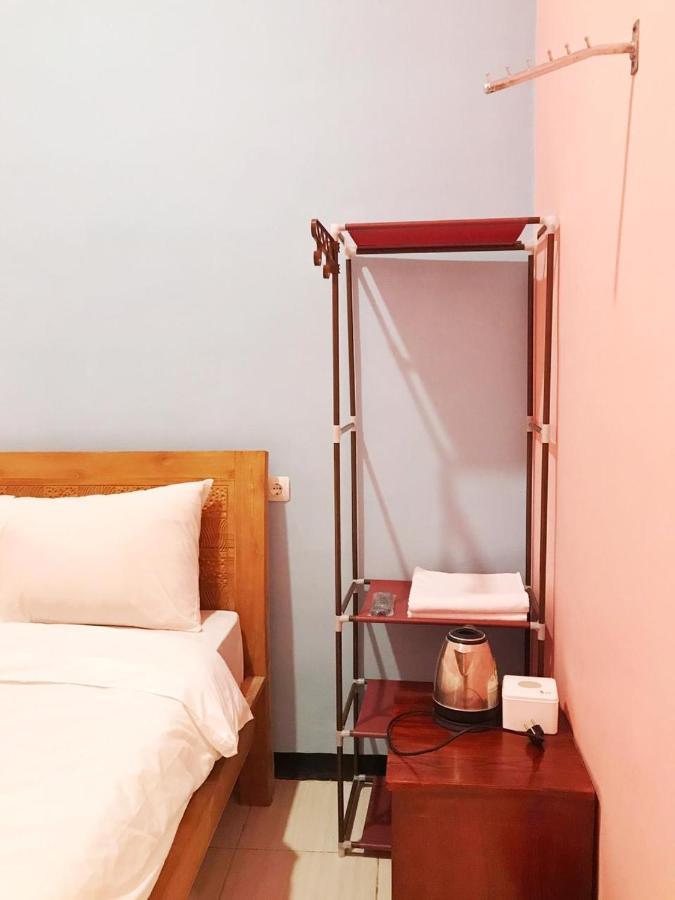 Roomz Budget Residence Semarang Zewnętrze zdjęcie