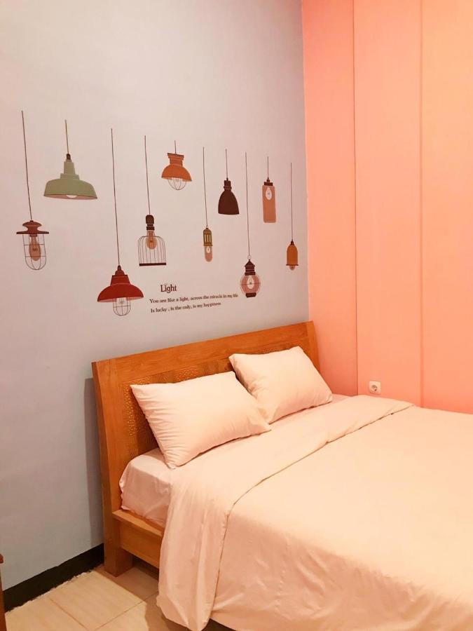 Roomz Budget Residence Semarang Zewnętrze zdjęcie