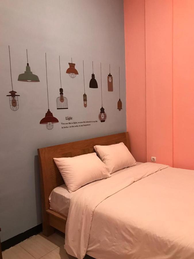 Roomz Budget Residence Semarang Zewnętrze zdjęcie